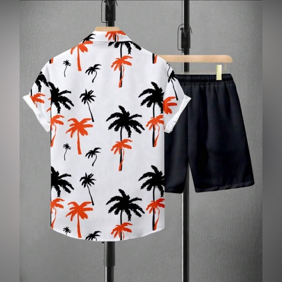 Outfit size 2Xl Men Hawaiian Shirt Shorts 2 Pieces Set New Tracksuit Button Down - Picture 2 of 2